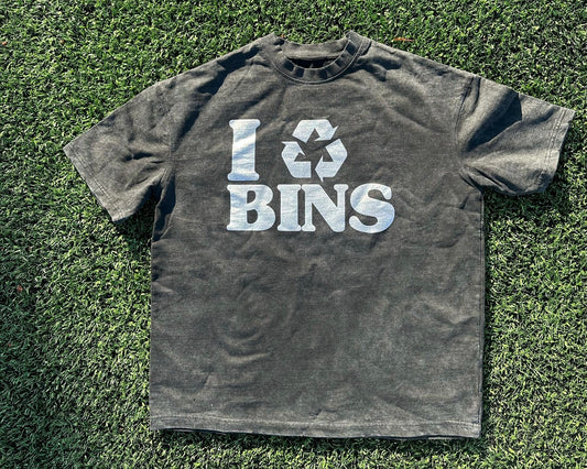I RECYCLE BINS CLASSIC TEE (CYBER MONDAY)